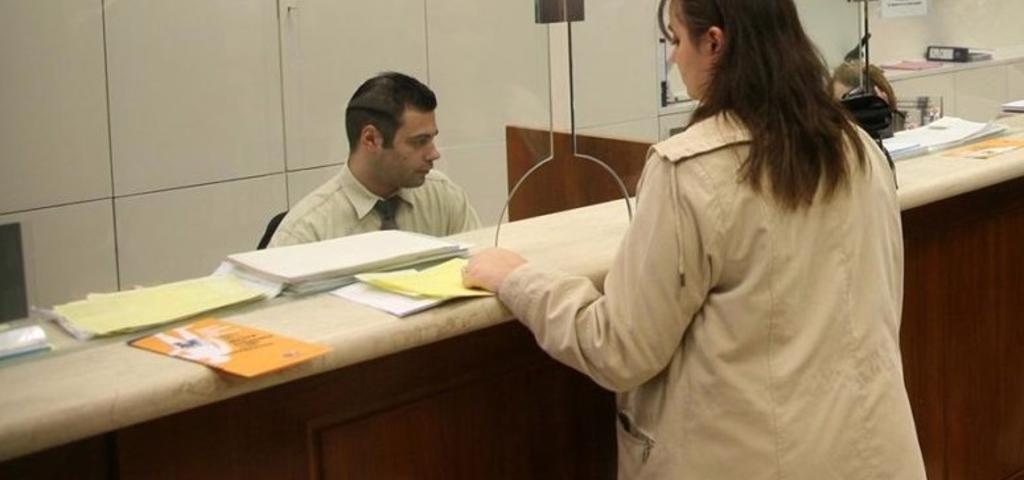 Αυξήθηκαν τα επιτόκια χορηγήσεων - αμετάβλητα των καταθέσεων  Αυξήθηκαν τα επιτόκια χορηγήσεων - αμετάβλητα των καταθέσεων